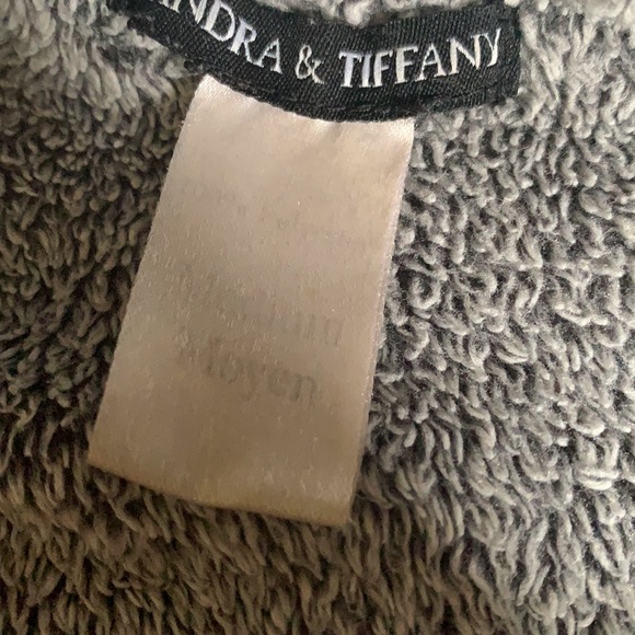 Veste - Picture 2 of 2